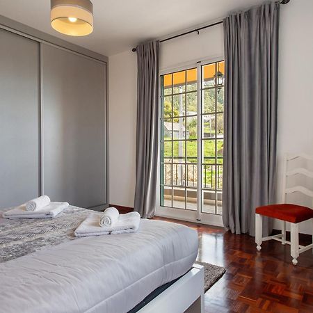 Apartamento Maria Canhas ภายนอก รูปภาพ