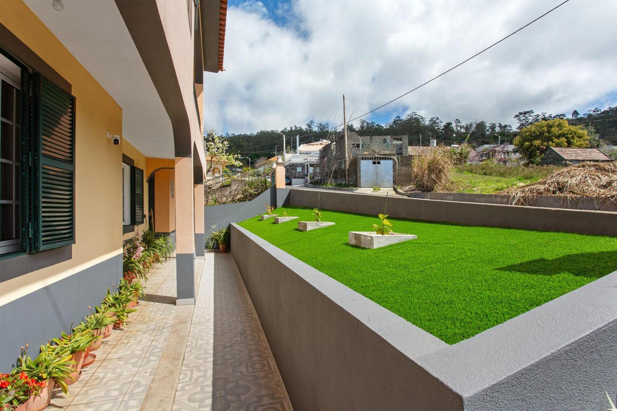 Apartamento Maria Canhas ภายนอก รูปภาพ