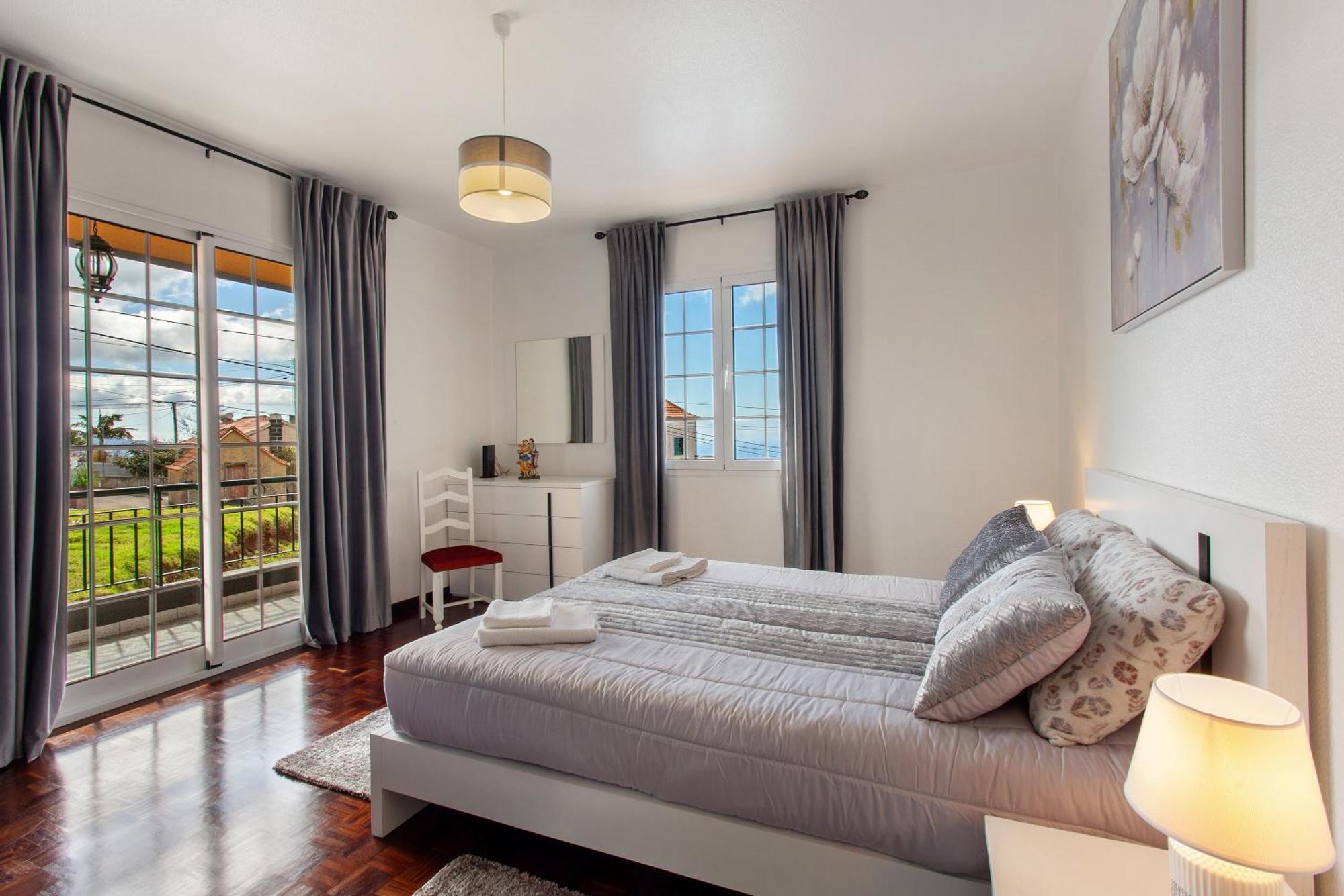 Apartamento Maria Canhas ภายนอก รูปภาพ
